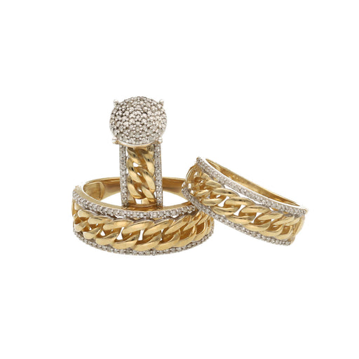 Close-up of real diamonds on 10K gold Cuban style wedding ring set where the link can be appreciated as well as all the diamonds and its sparkle in all of the three bands.