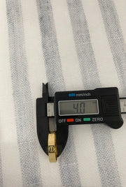 Display showing the width of the band 4.0mm 