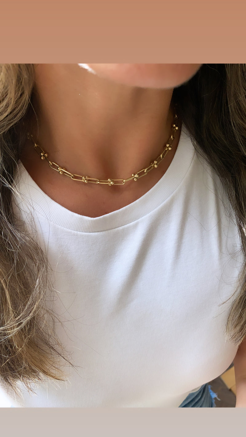 14 Karat Gold Fancy T Clip Necklace