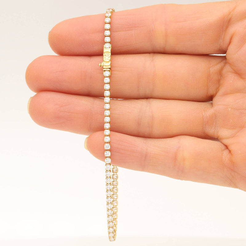 14 Karat Gold Cz Tennis Bracelet 2.2x7.5" W:3.1