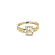 A gold ring with a cuban link chain design and a zirconia stone with the initial E