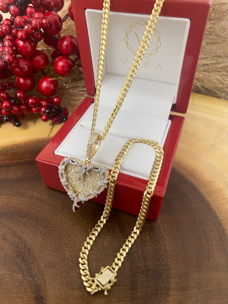 10 Karat Gold Heart G Cuban Link Set