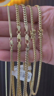 A video of the Miami Cuban Solid Anklets we carry. The last two on the right are the ones are offered in this listing,