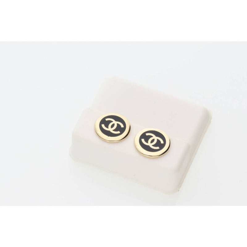 14 Karat Gold "CC" Round Onyx Stud Earring W:2.7