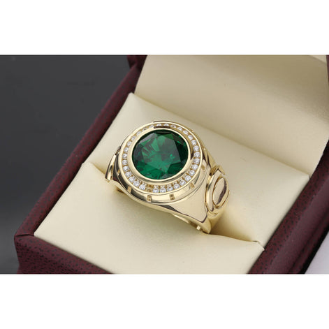 10 Karat Gold Round Green Stone Ring