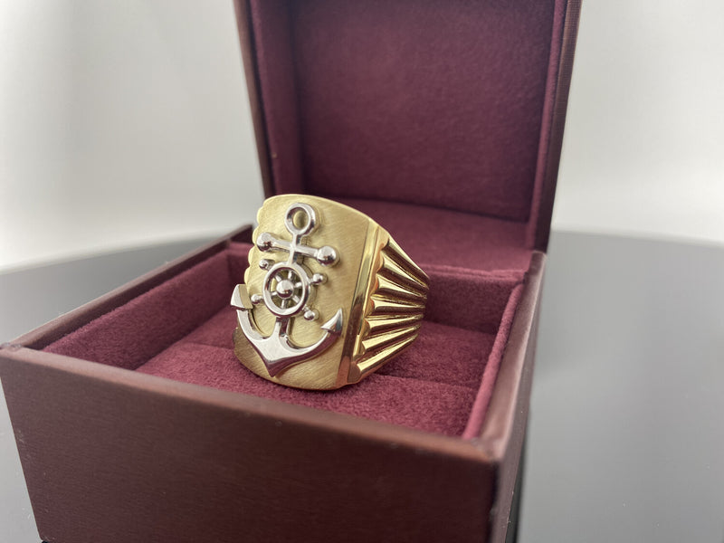 10 Karat Gold Two Tone Rudder Anchor Ring