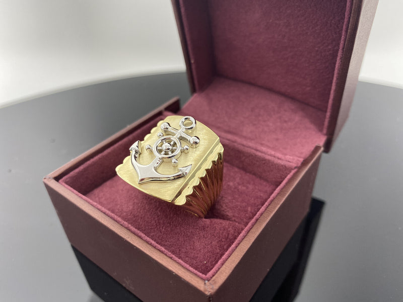 10 Karat Gold Two Tone Rudder Anchor Ring
