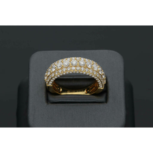 Dazzle in Luxury 14Karat Gold 3.25 Ctw Diamond Men's Band Gold Ring