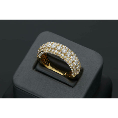 Dazzle in Luxury 14Karat Gold 3.25 Ctw Diamond Men's Band Gold Ring