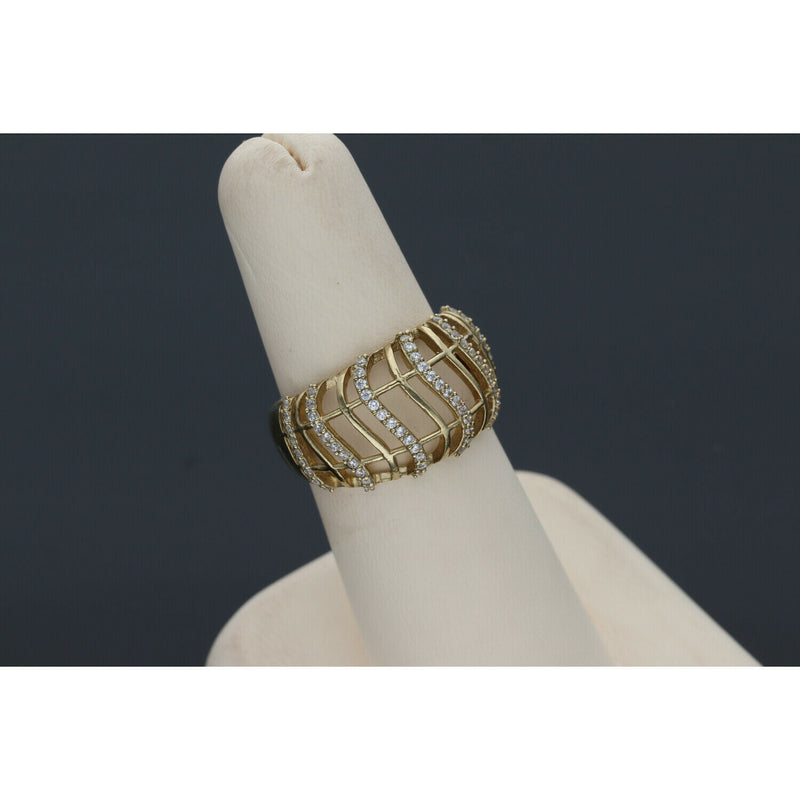10 Karat Gold  Zirconium  Stones Waves Fancy Band