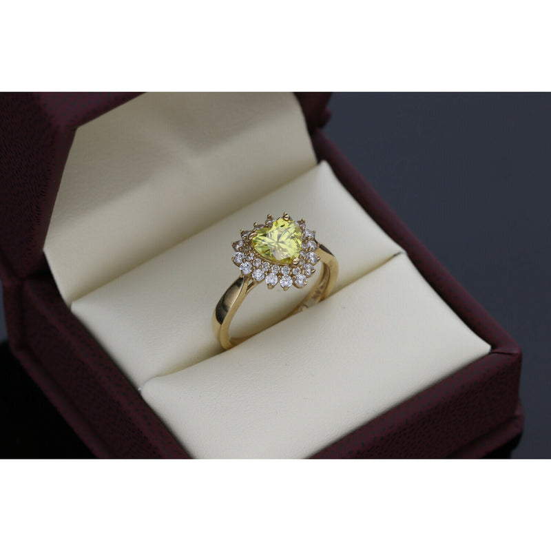 10K Yellow Gold Heart Shaped Zircon Ring with Clear Cubic Zirconia Accents - Detailed View