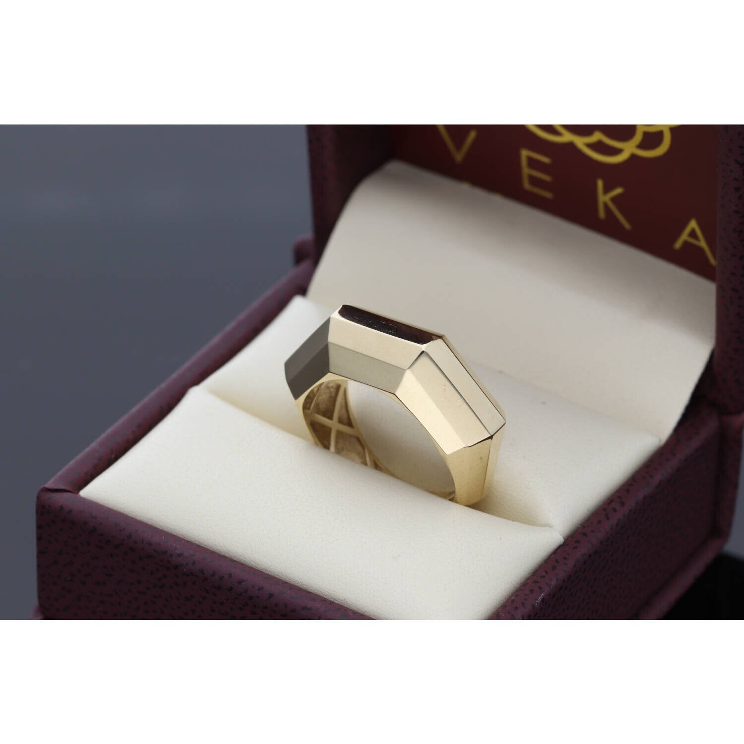 14K Gold Geometric Ring - Modern Architectural Statement Ring | Veka ...