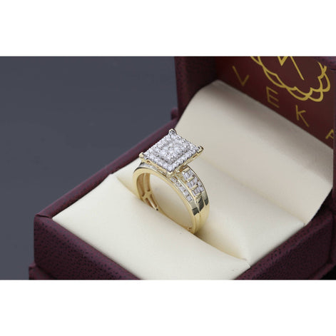 10K Gold 0.78 ctw Diamond Cinderella Square Ring