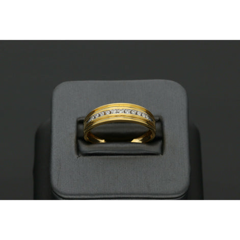 14 Karat Gold & 0.15 Ctw Diamond Mens Band Ring