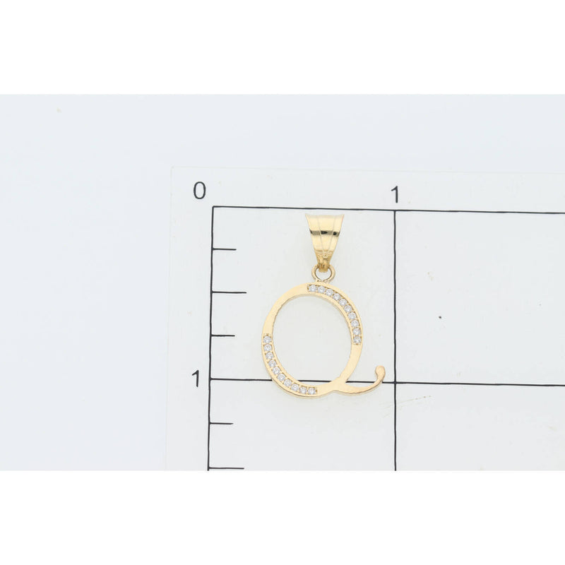 14 Karat Gold Cz Initial "Q" Pendant W:1.3