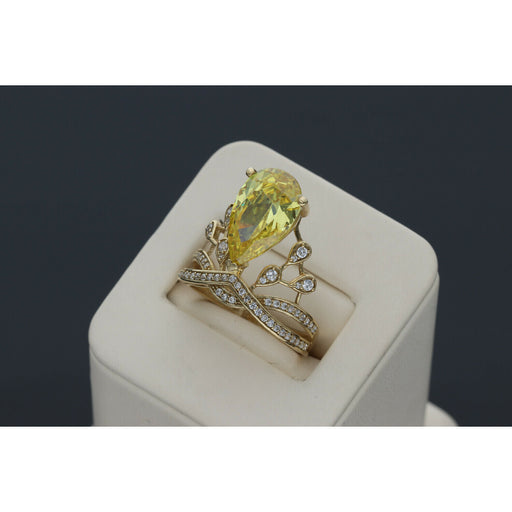10 Karat Gold and Zirc Crown Ring