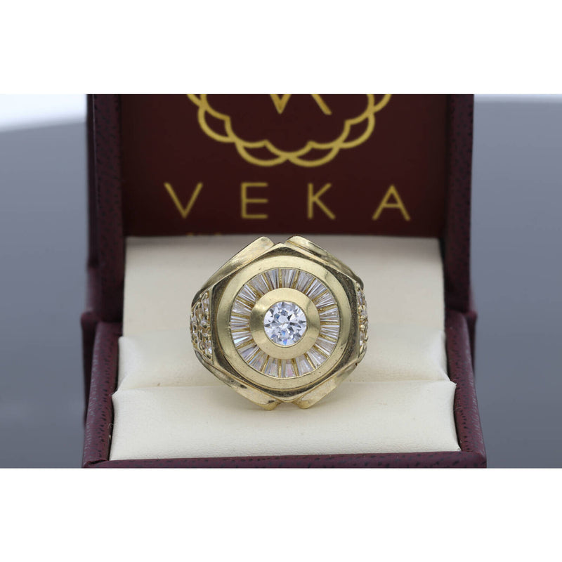 10 Karat Gold Circle Fancy Ring