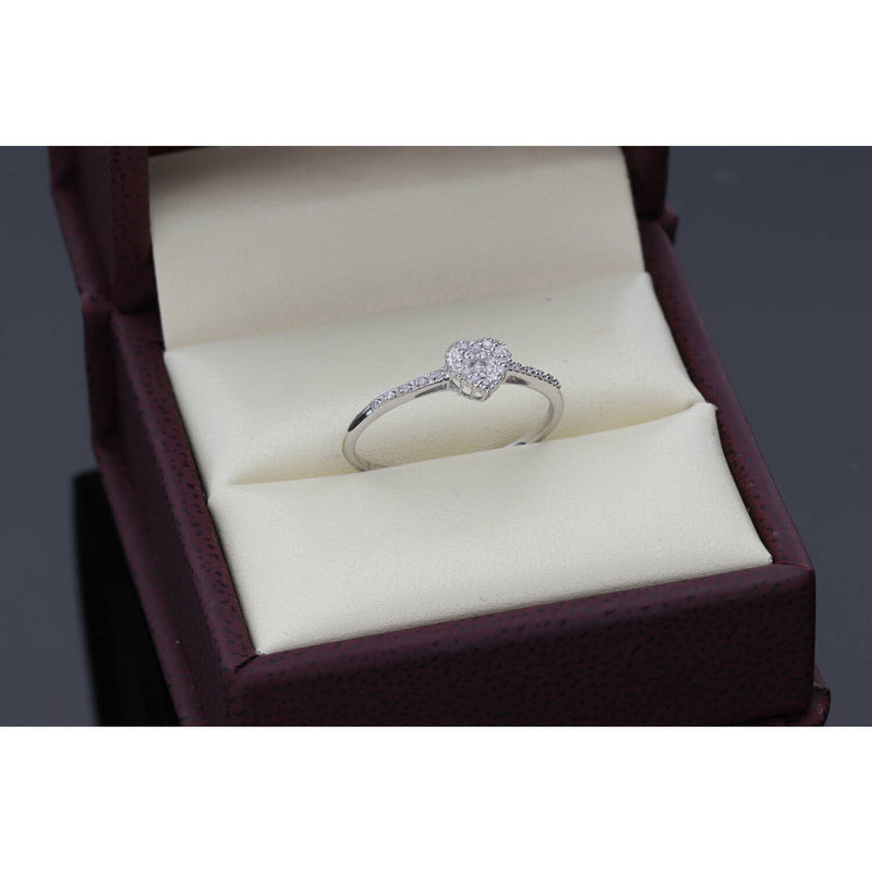 10 Karat White Gold 1/20 Ctw Diamond Heart Ring