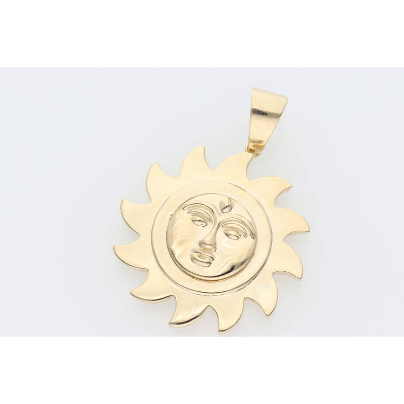 14 Karat Gold Sun Charm W:10.7